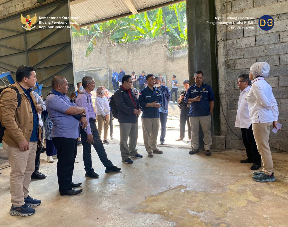 Kunjungan Kerja Tim Asisten Deputi Migas, Pertambangan, dan Petrokimia Kementerian Koordinator Bidang Perekonomian ke Pilot Plant Sentra Percontohan Pengolahan Mineral Balai Besar Pengujian Mineral dan Batubara BBPMB tekMIRA, Kota Bandung, Jawa Barat