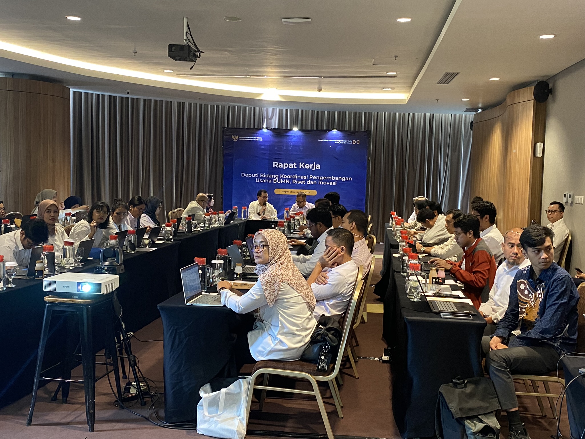 Langkah Progresif: Rapat Kerja Deputi Koordinasi Pengembangan Usaha BUMN, Riset dan Inovasi dalam Fokus Meningkatkan Arah Kebijakan Pembangunan Jangka Panjang 2025-2045 dan Menengah 2025-2029